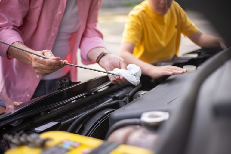 car maintenance quiz check oil
